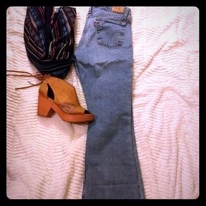 Levi's, super low boot cut jeans 518